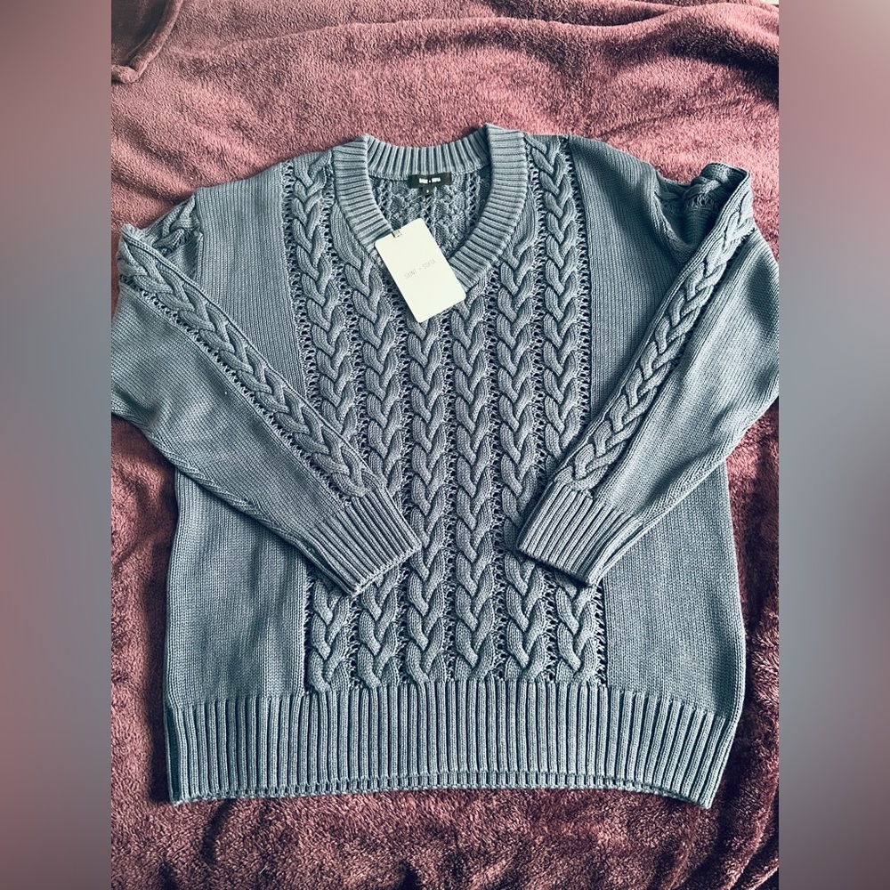 COPY - Saint + Sofia sweater
